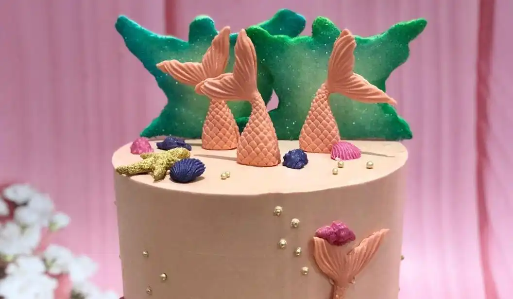Sprinkles Cakes by Splash N Party