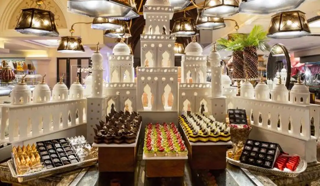 nternational Night Dinner Buffet at Shangri La Abu Dhabi