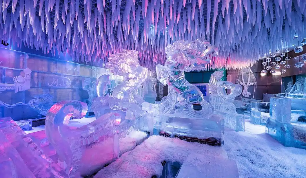 Dubai Chillout Ice Lounge